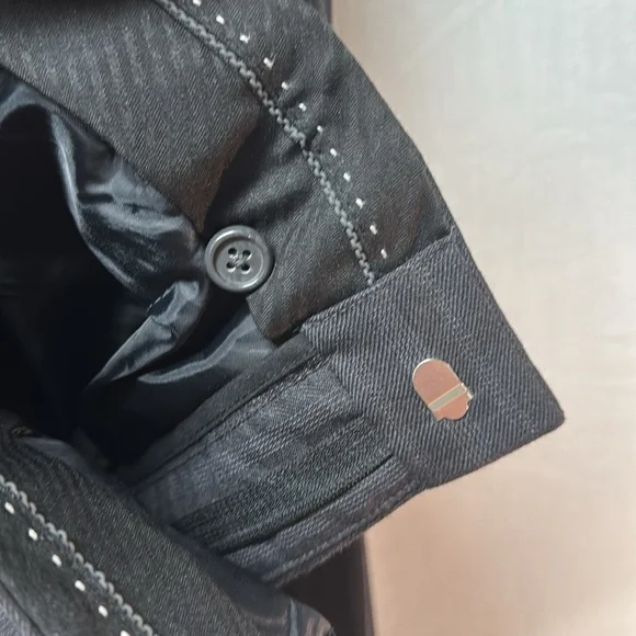 Bespoke Black Pinstripe Men's Suit
Check measurements in photos - Picture 6 of 17